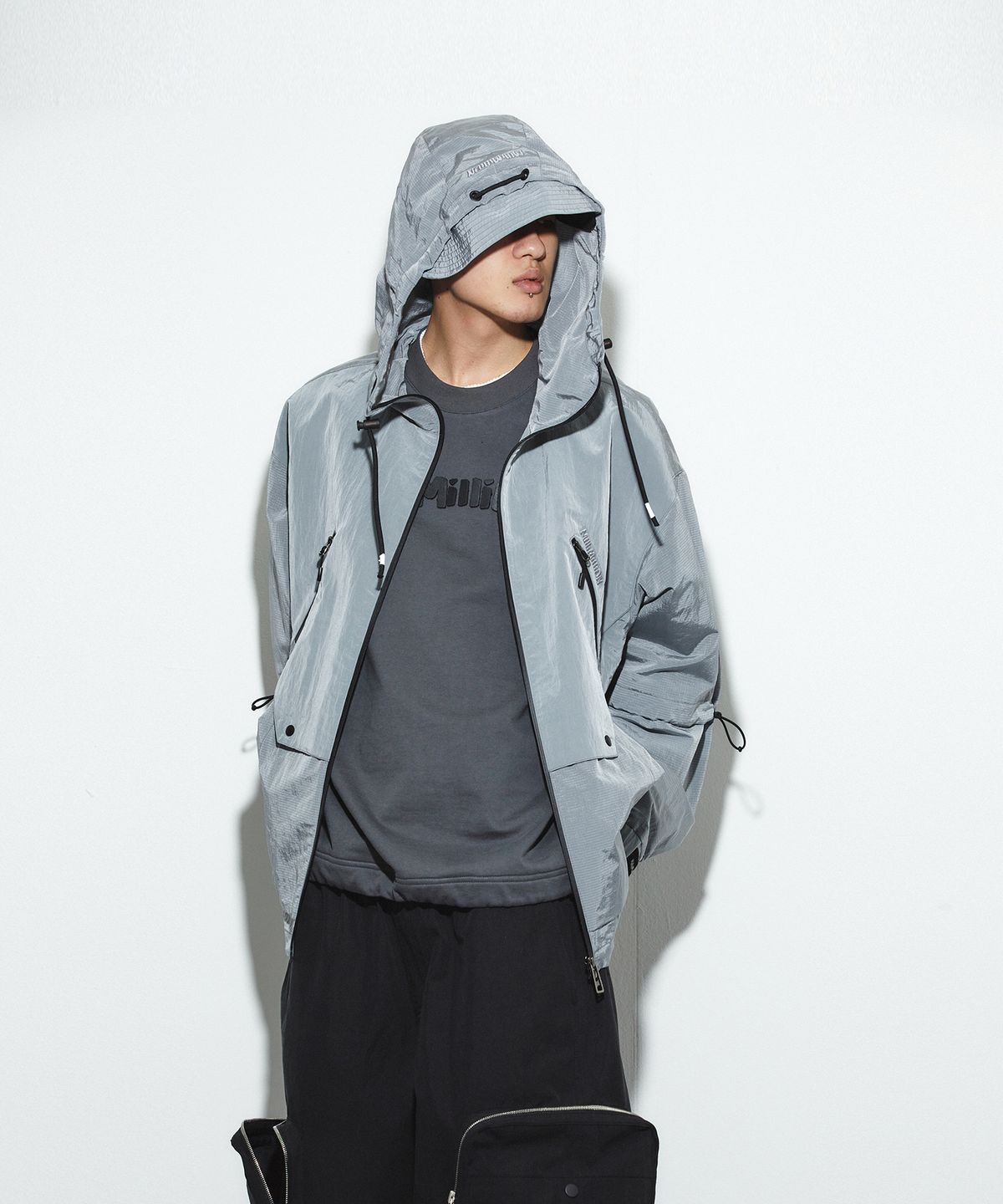 밀리밀리언(MILLIMILLION) MUDSTONE URBAN TECH JACKET J03-GREY
