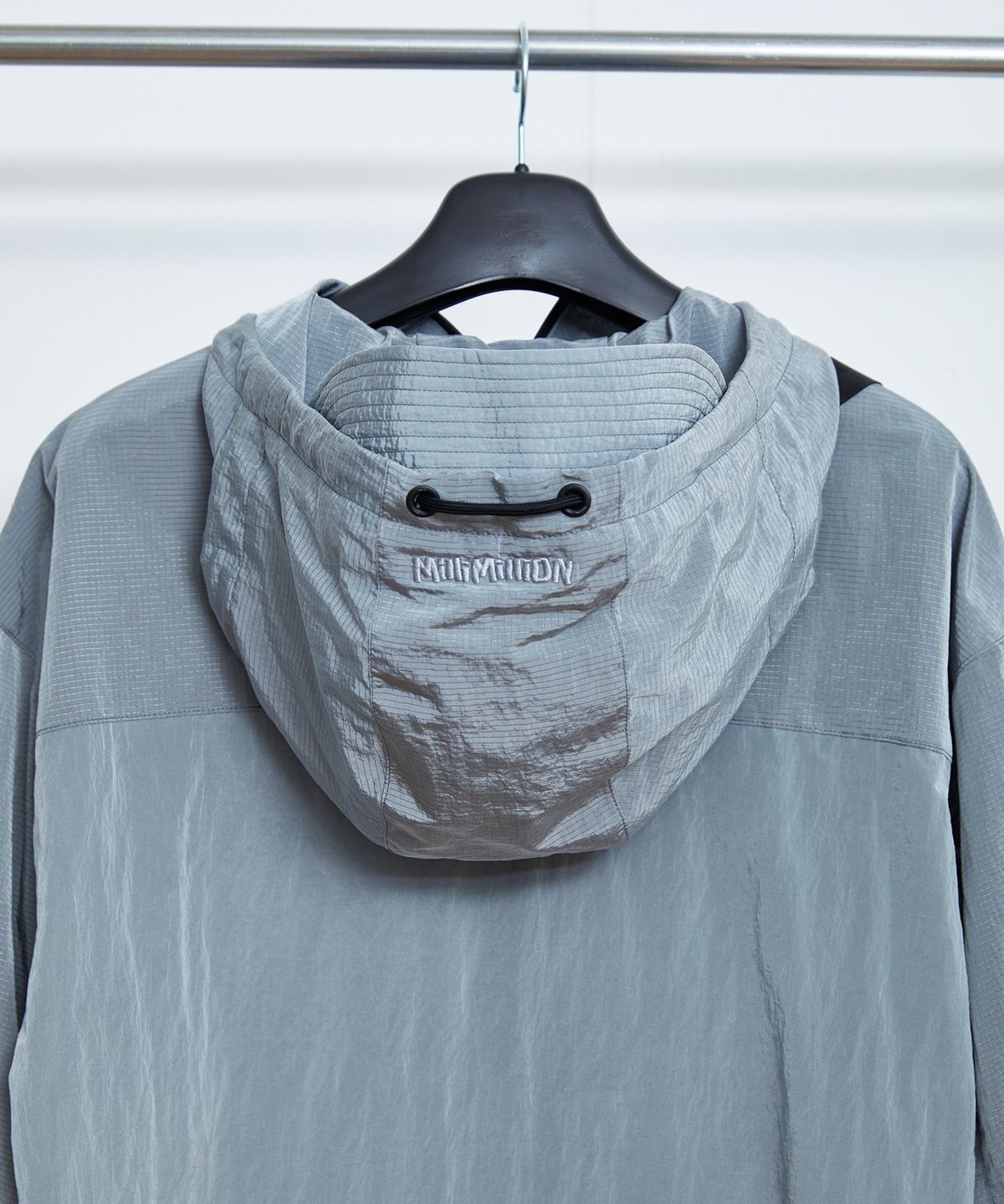 밀리밀리언(MILLIMILLION) MUDSTONE URBAN TECH JACKET J03-GREY
