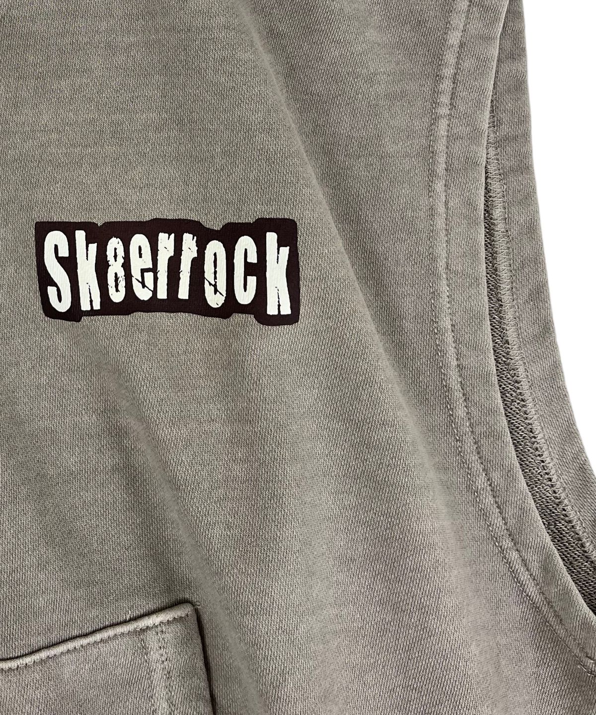 스케이터락(SK8ER ROCK) Pigment Hood Zip-up Vest Stone beige