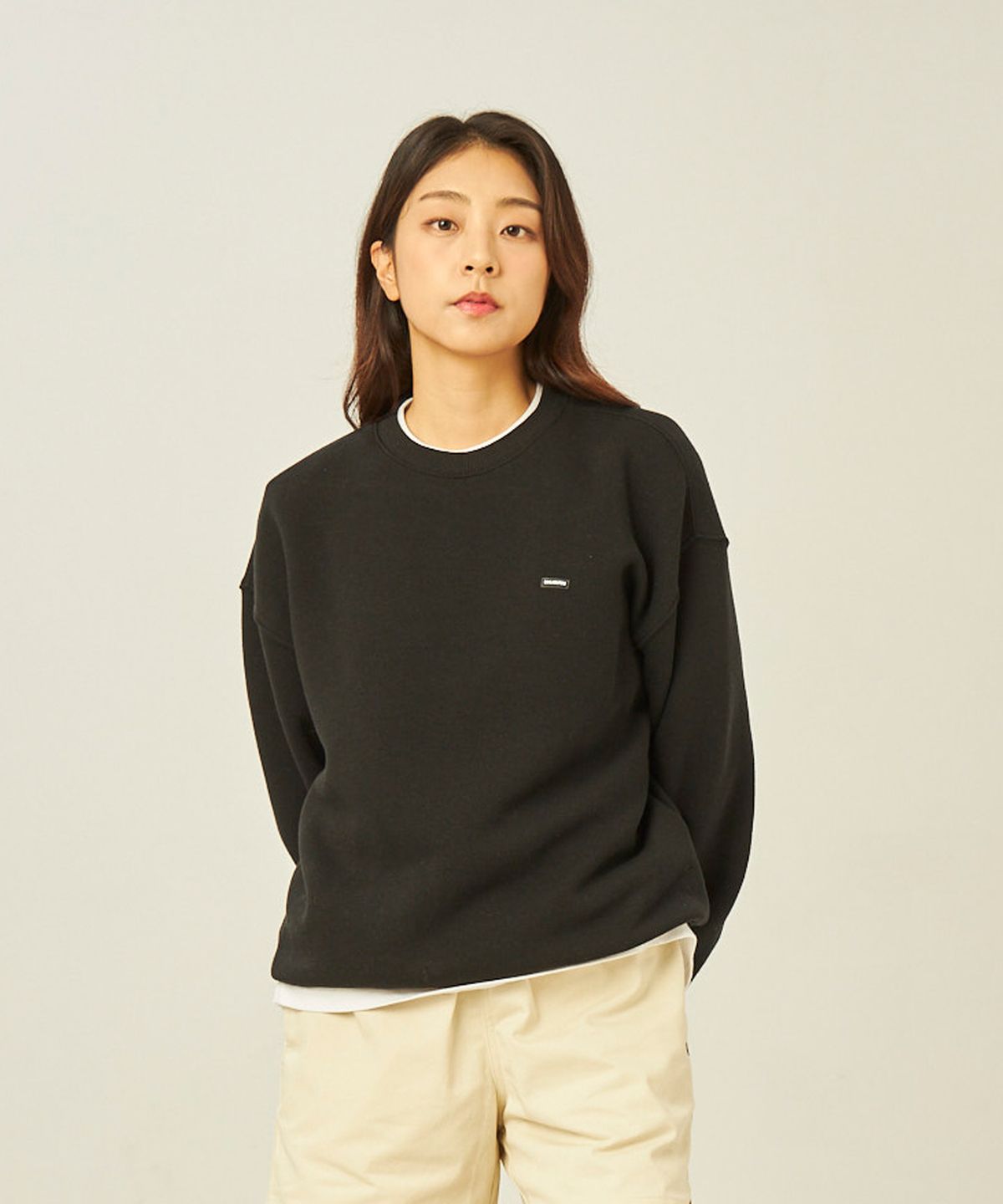 언리미트(UNLIMIT) [패키지] Rubber Crewneck (U23DTTS45)