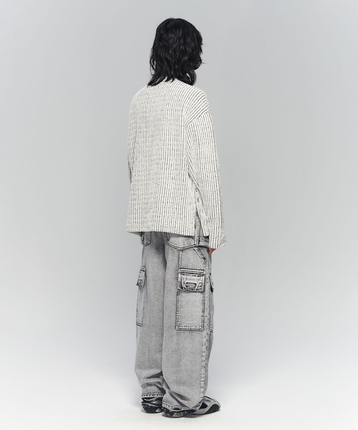 메종미네드(MAISON MINED) SIDE BUTTON BOUCLE KNIT GREY