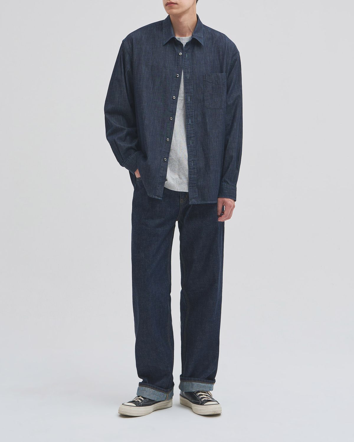 인더로우(INTHERAW) WASHED DENIM SHIRT - BLUE BLACK
