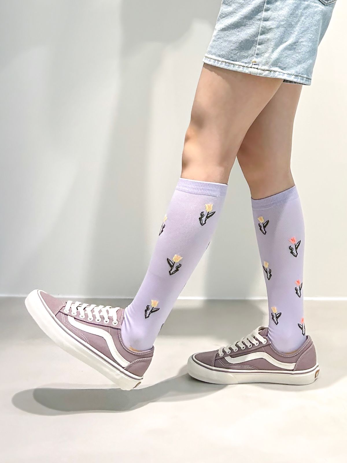옐로우삭스(YELLOWSOCKS) 코지 니삭스 라벤더 플라워
