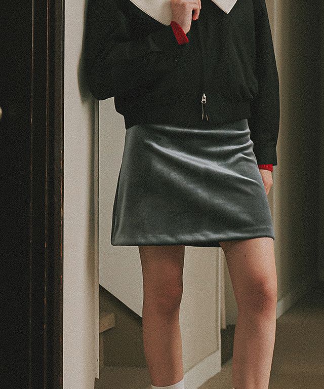 ミニスカート RONRON VELVET MINI SKIRT SILVER GREY [RR23CSK2375SV] MUSINSA公式 | RONRON VELVET MINI SKIRT SILVER GREY