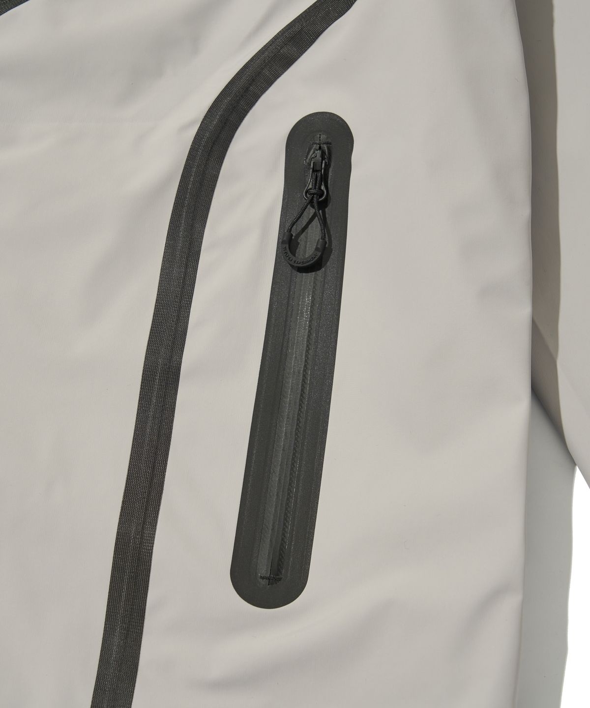웰터 익스페리먼트(WELTER EXPERIMENT) WOL022_3LAYER SEAMSEALING HOOD SHELL JACKET_Gray_White