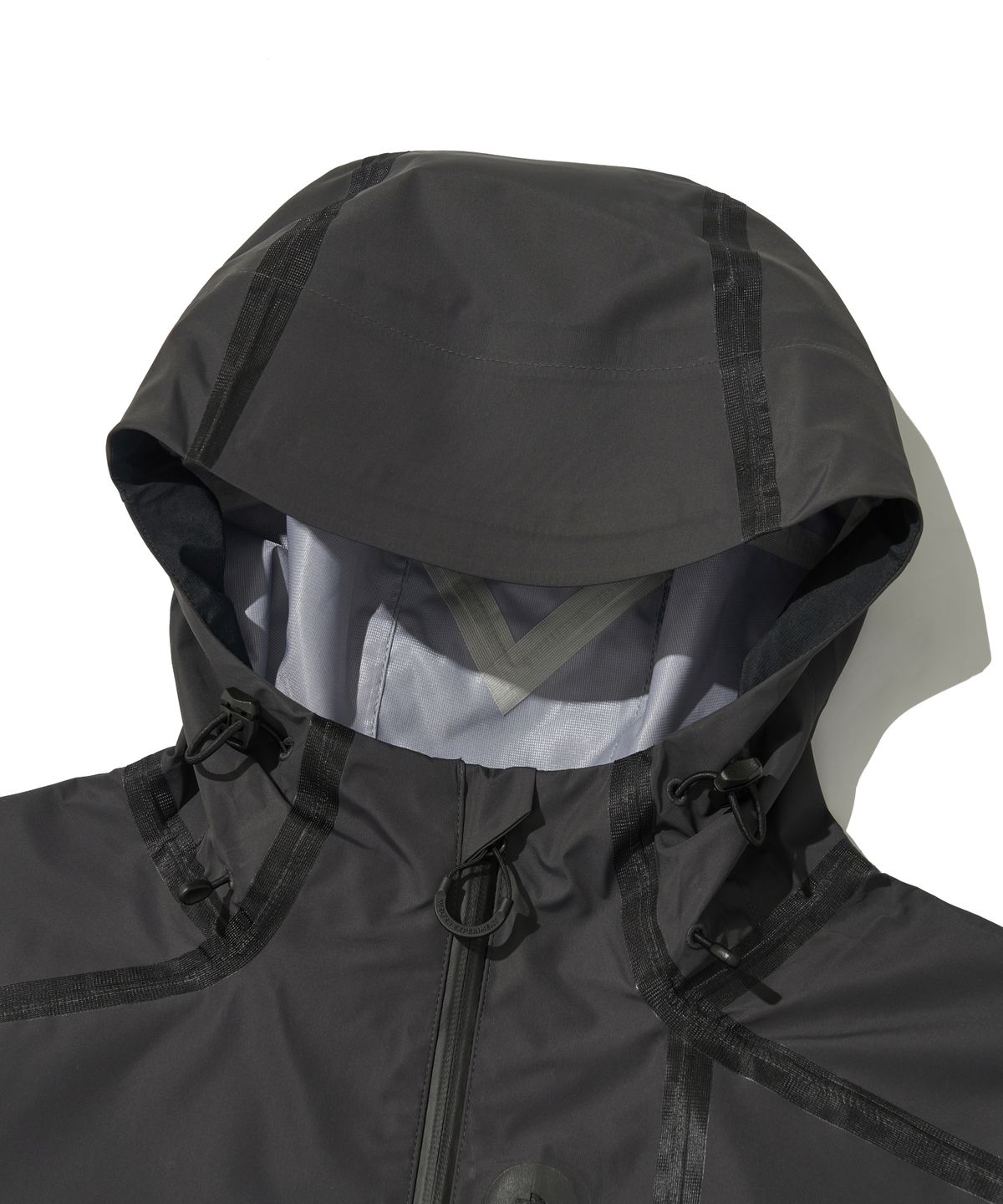 웰터 익스페리먼트(WELTER EXPERIMENT) WOL023_3LAYER SEAMSEALING HOOD SHELL JACKET_Charcoal
