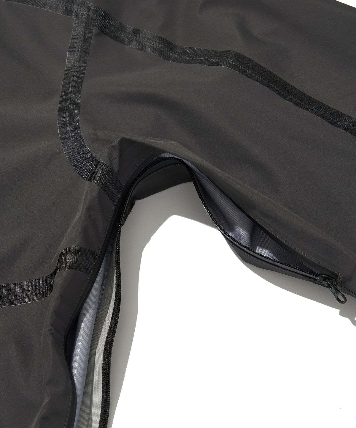 웰터 익스페리먼트(WELTER EXPERIMENT) WOL023_3LAYER SEAMSEALING HOOD SHELL JACKET_Charcoal