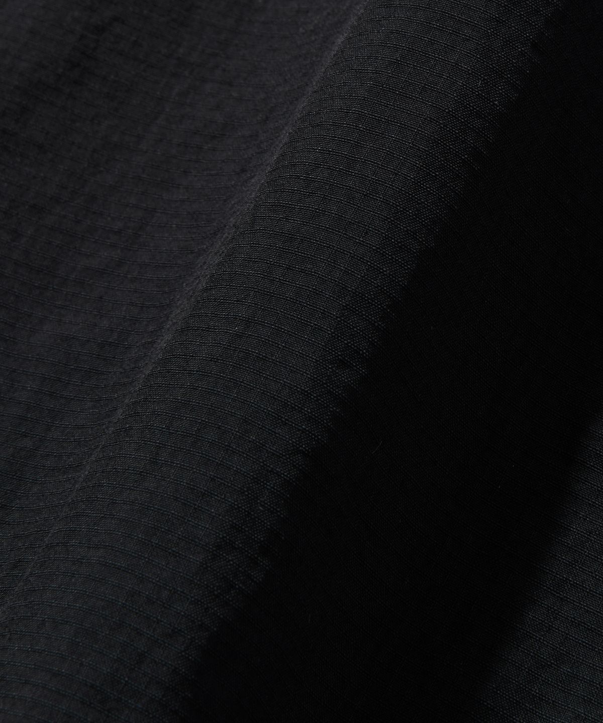 웰터 익스페리먼트(WELTER EXPERIMENT) WDT004_AMON MESH PULLOVER_Black