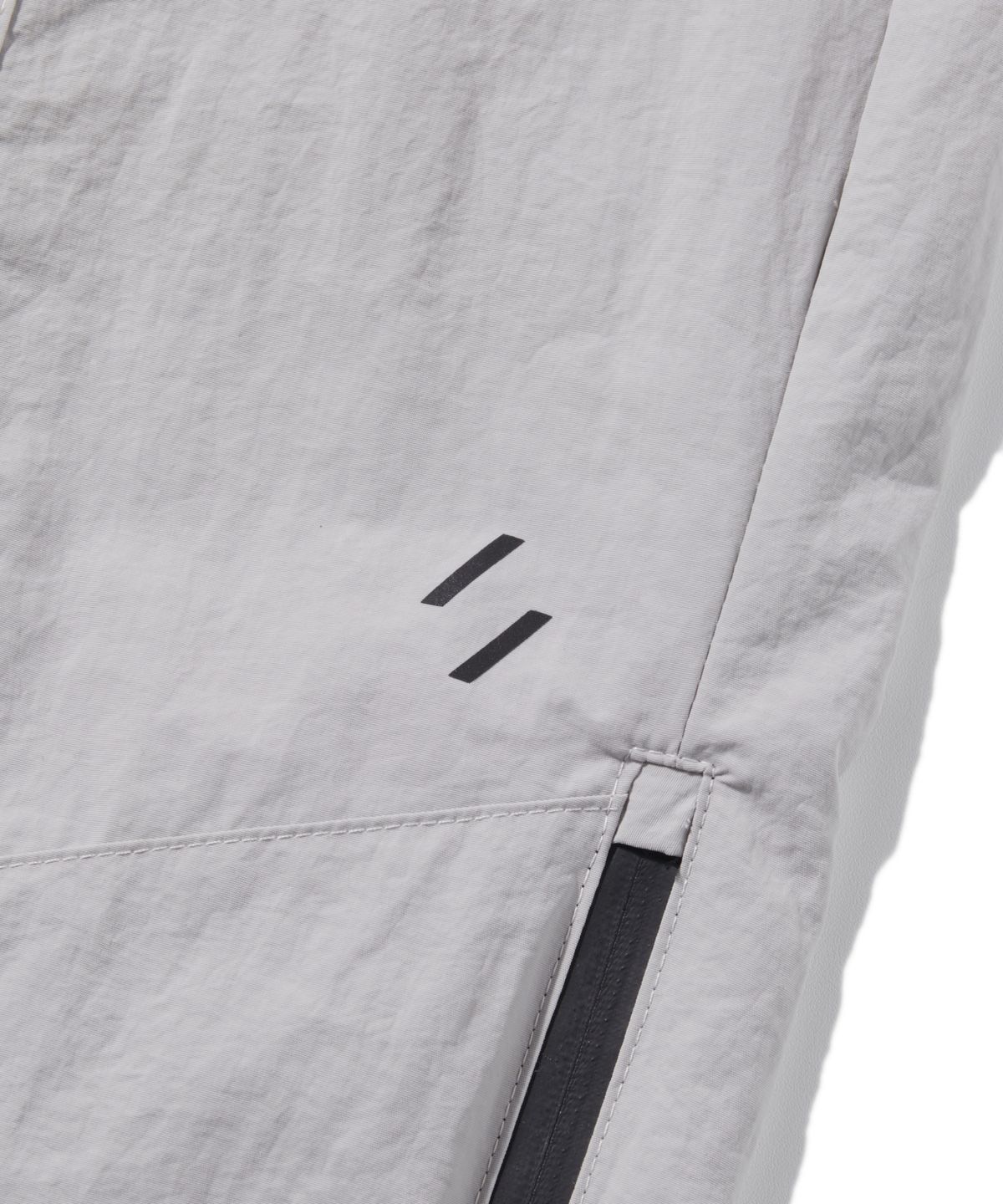 웰터 익스페리먼트(WELTER EXPERIMENT) WPL015_VENTILATION 610m PANTS_White Gray
