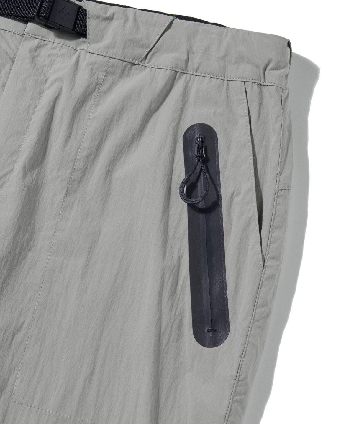 웰터 익스페리먼트(WELTER EXPERIMENT) WPL018_MOUNTAIN PASSES POCKET PANTS_Warm Gray