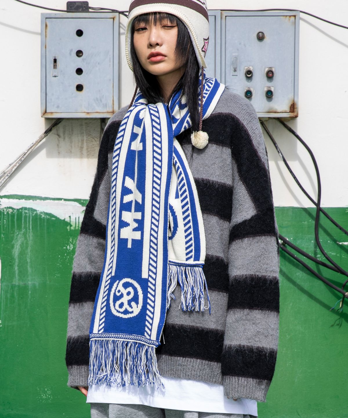 엑스톤즈(XTONZ) XTA021 클럽 리버시블 머플러 (BLUE)