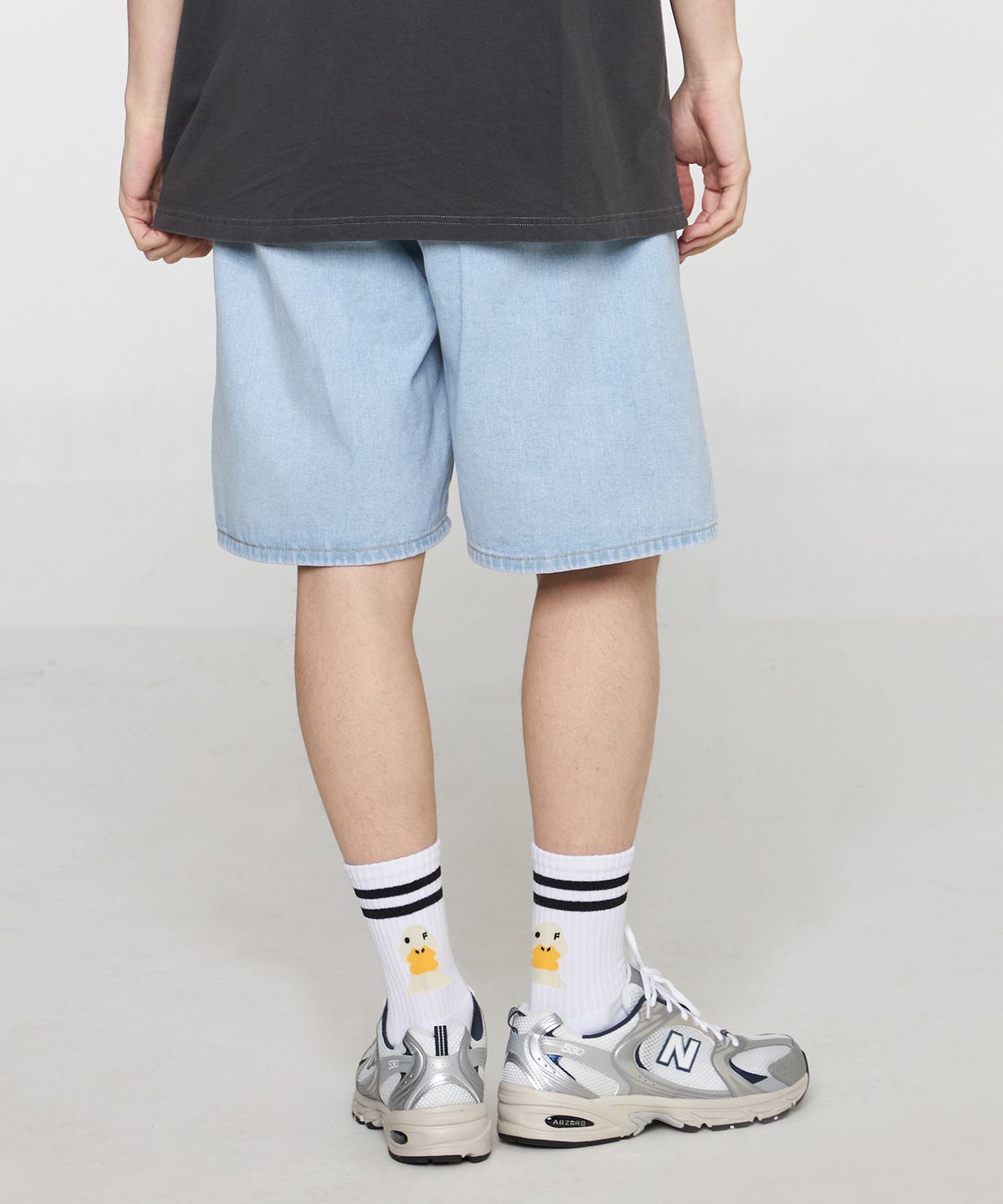 그레이버(GRAVER) [UNISEX]덕 페이스 로고 삭스 1팩_화이트