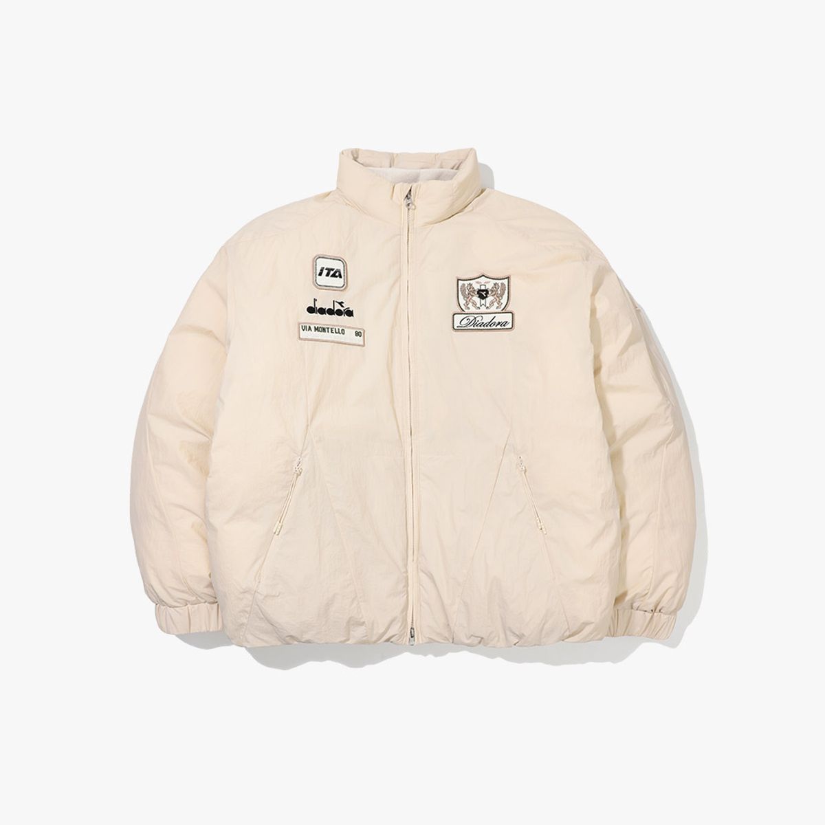 디아도라(diadora) 윈터 피트크루 레이서 구스다운 자켓 BEIGE