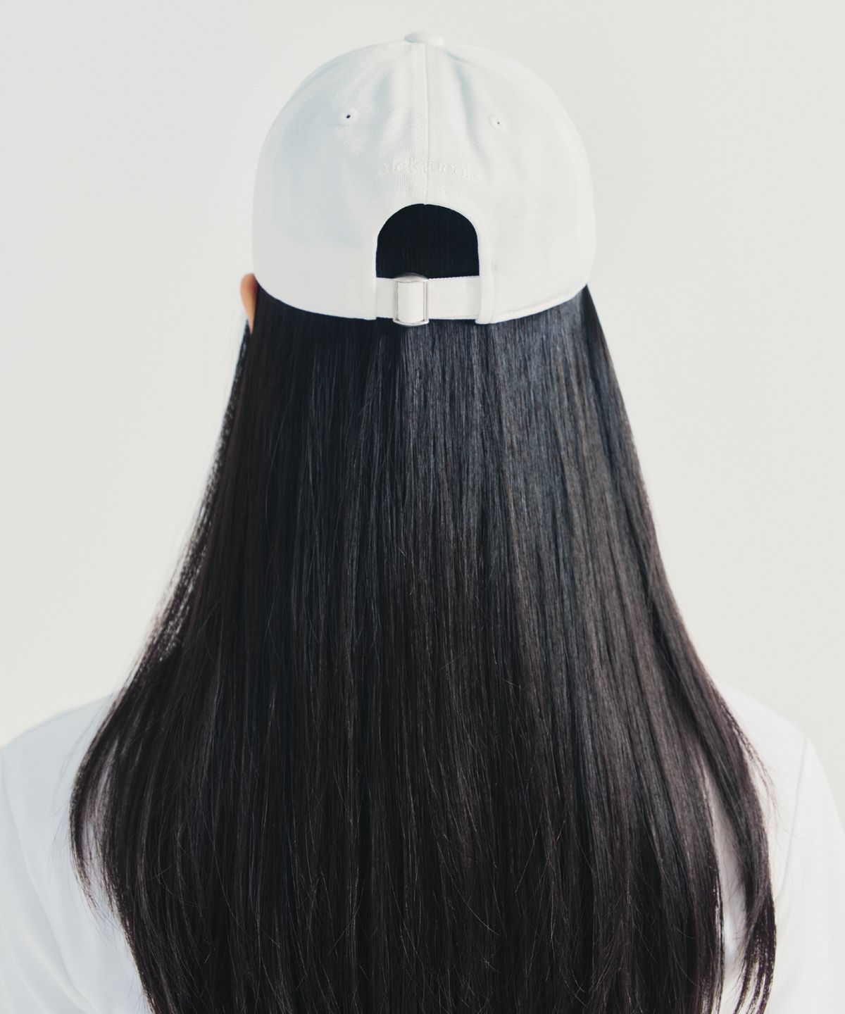 닉앤니콜(NICK&NICOLE) NN DOTCOM SIGNATURE BALL CAP_REAL WHITE