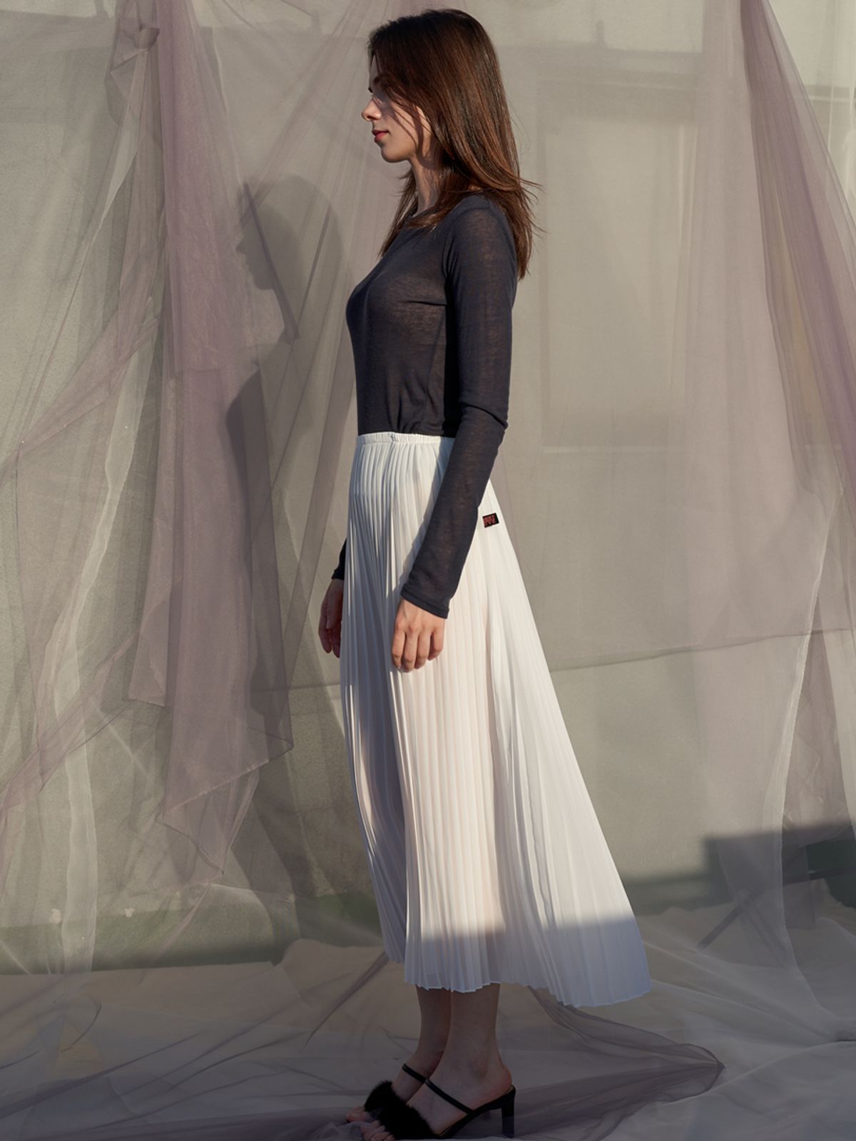 쏘리, 투 머치 러브(SORRY, TOO MUCH LOVE) Four Season Pleats Chiffon Skrit_White
