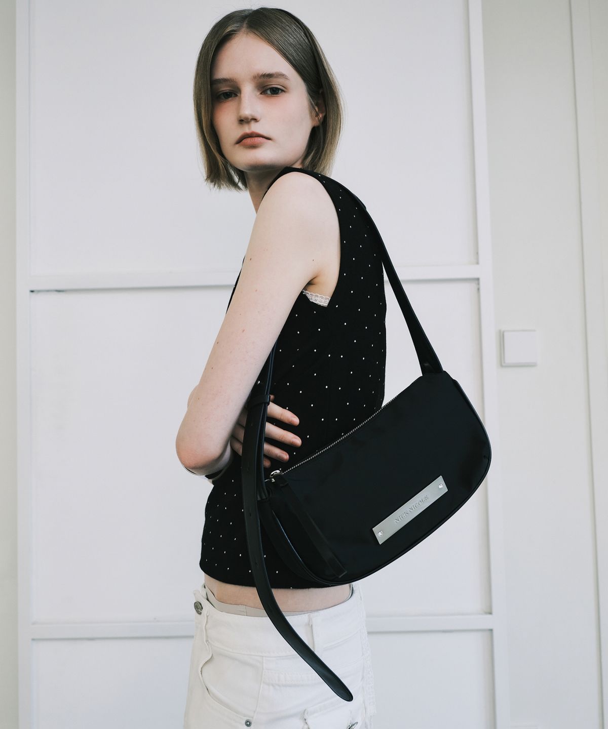 닉앤니콜(NICK&NICOLE) CRYSTAL POUND NYLON BAG_BLACK