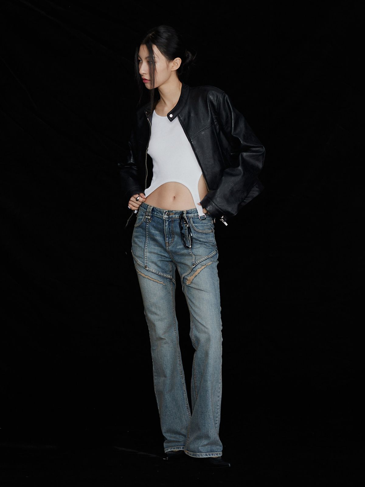 디셈버텐(DECEMBER TEN) 데님 부츠컷 워싱 진