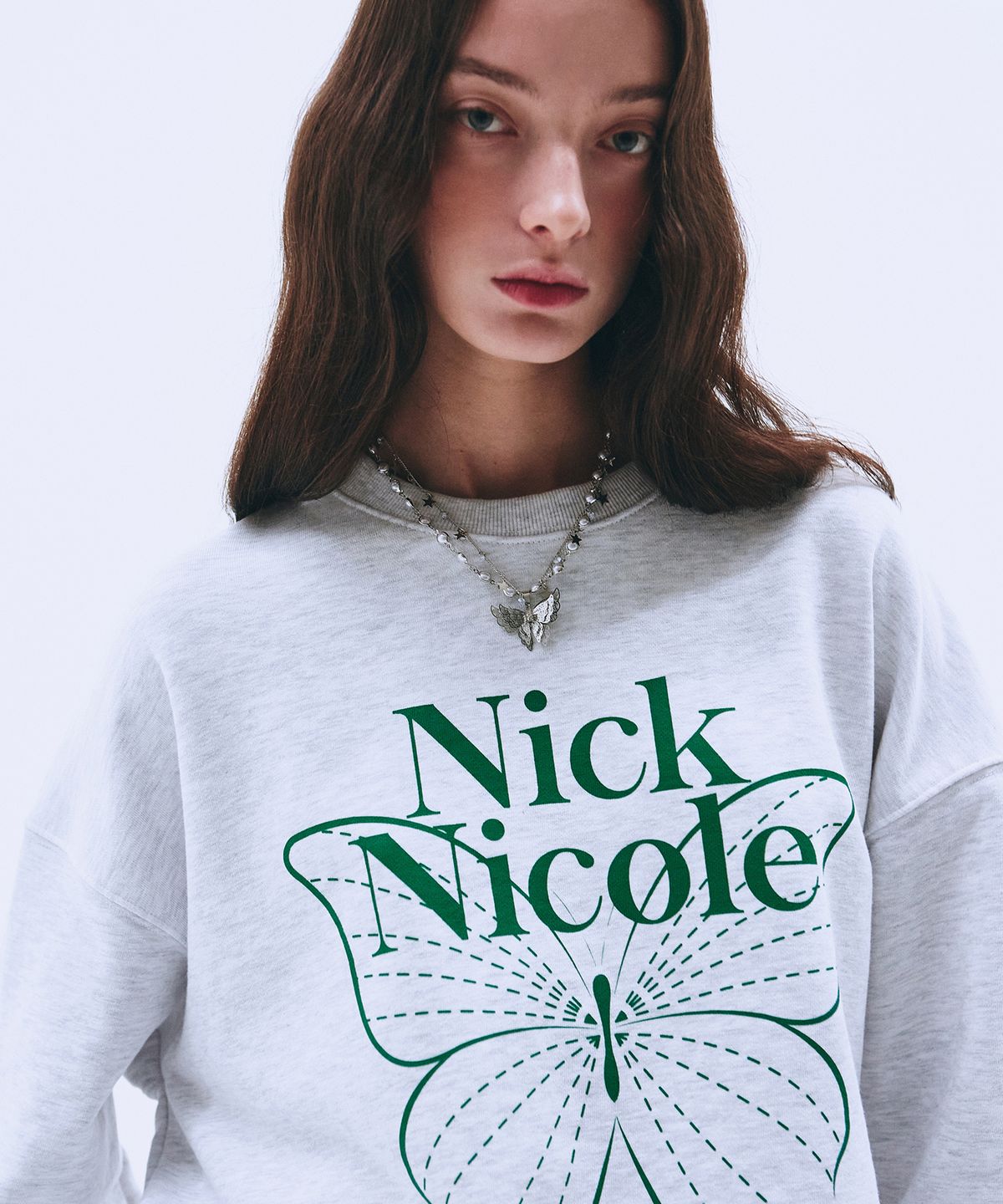 닉앤니콜(NICK&NICOLE) BUTTERFLY SIGNATURE SWEATSHIRT_MELANGE GREEN
