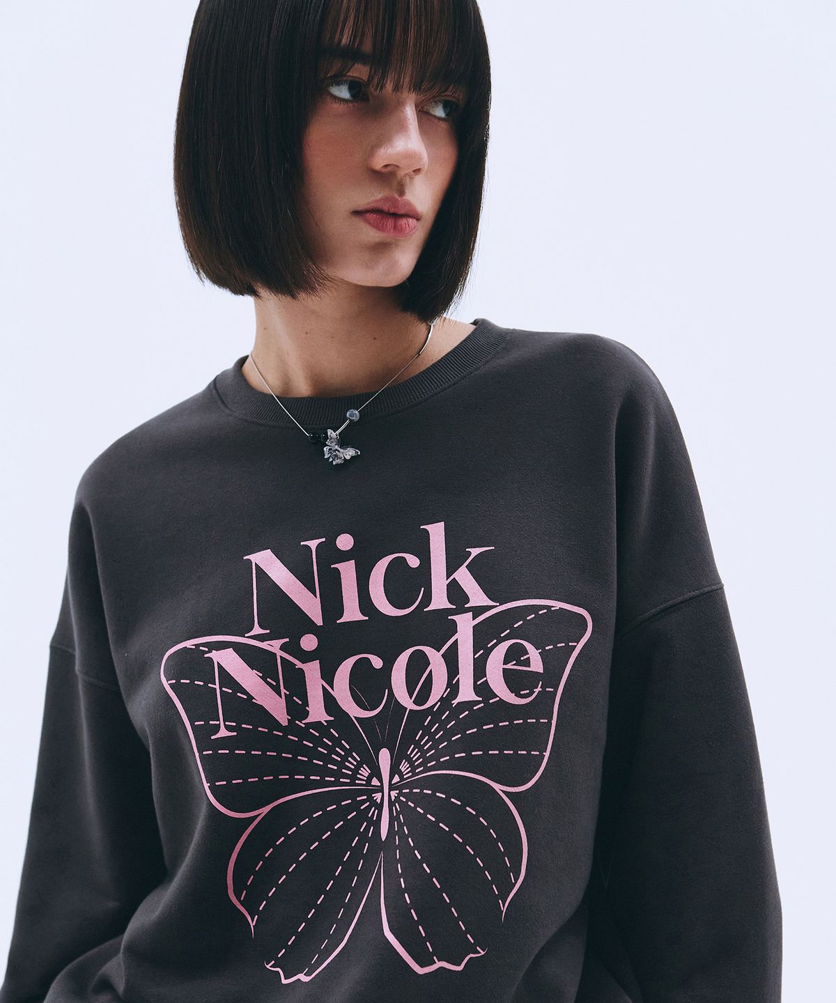 닉앤니콜(NICK&NICOLE) BUTTERFLY SIGNATURE SWEATSHIRT_24 COLOR