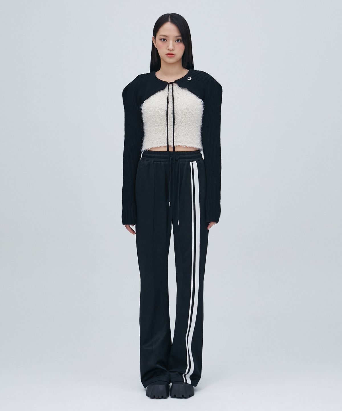 라라폭스(LALAFOX) FRONT LINE TRACK PANTS BLACK BP3WP006