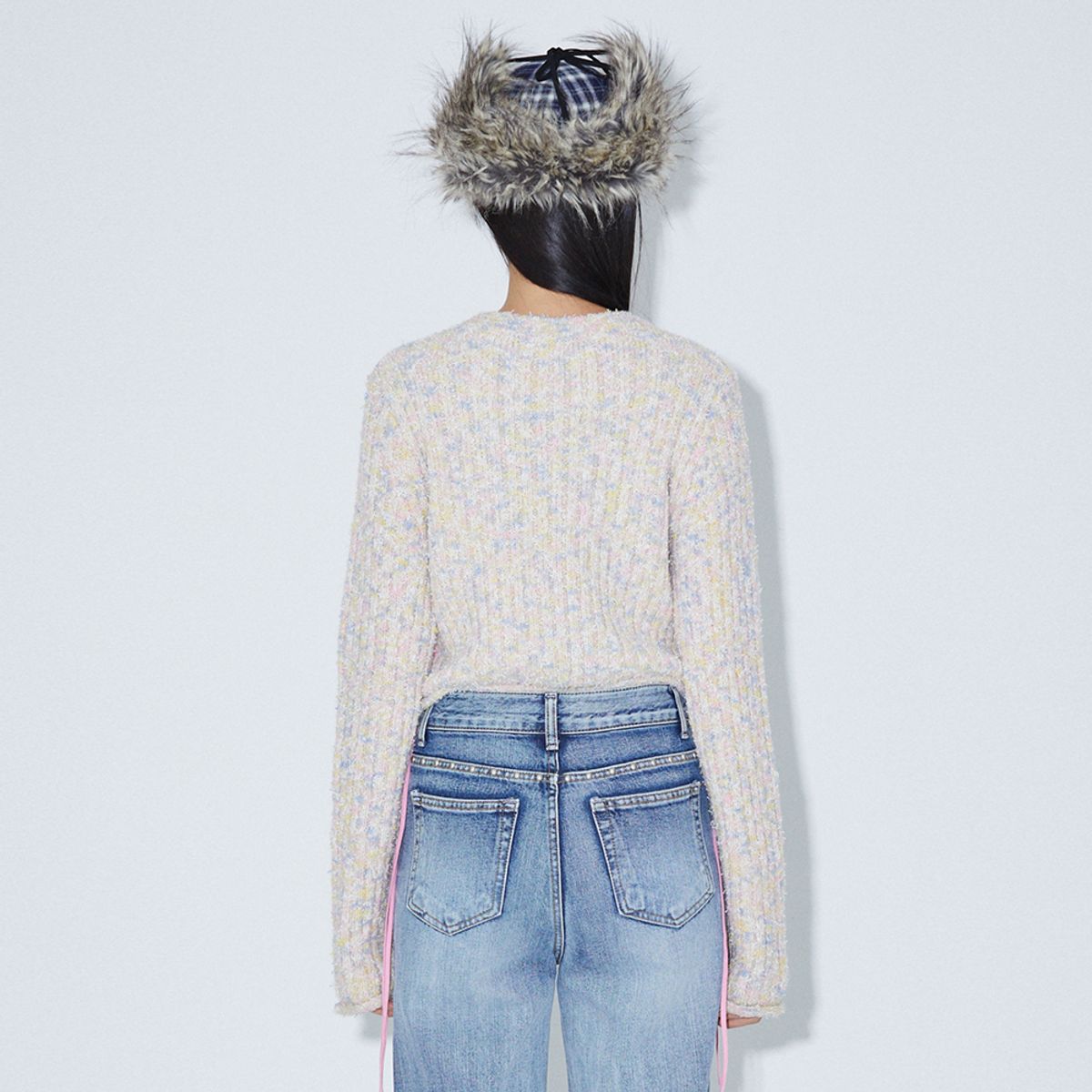라라폭스(LALAFOX) MULITI CROP STRING KNIT BEIGE BP4KL003