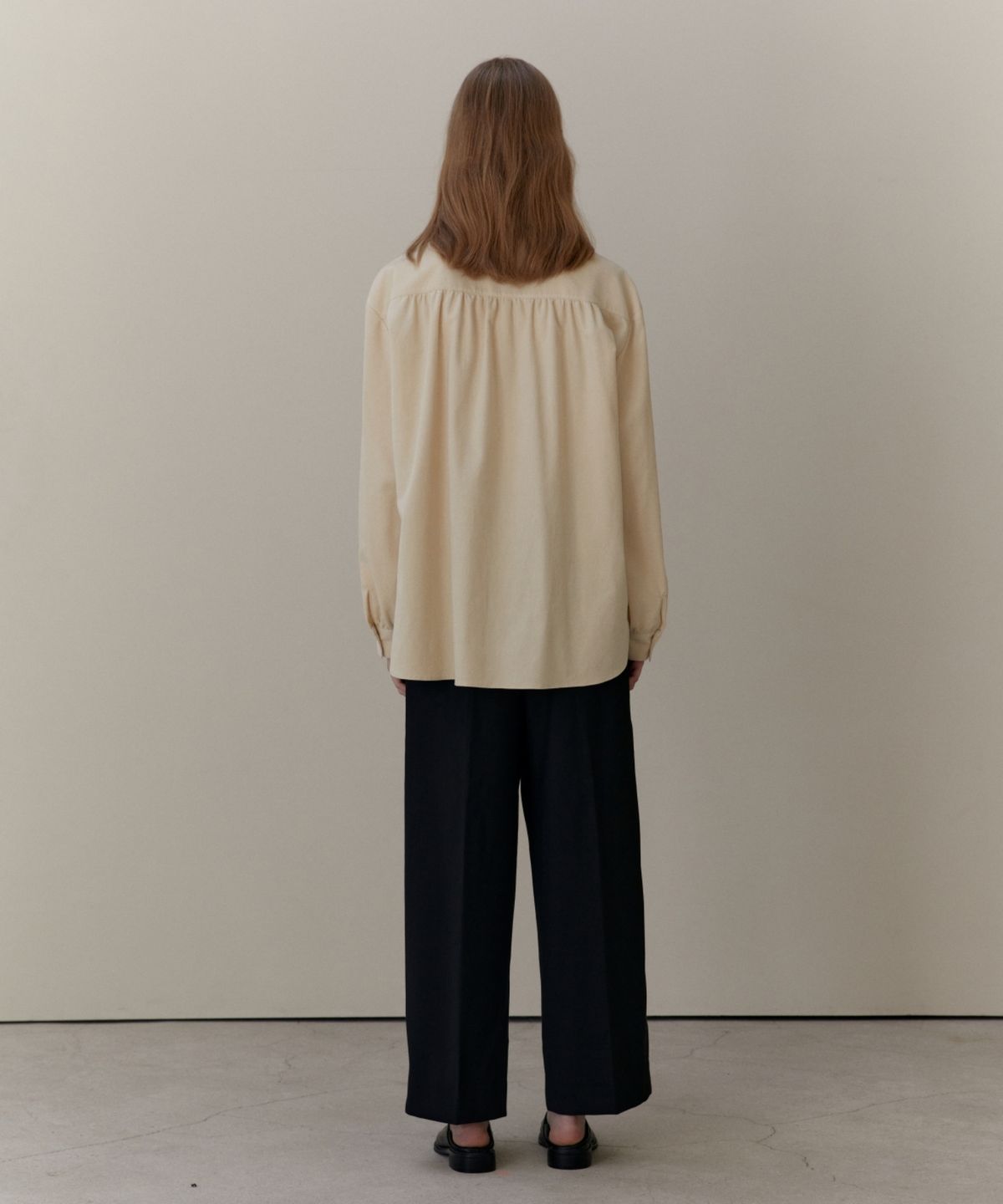 어나우트(UNNOUT) MINIMAL CORDUROY SHIRT - BUTTER