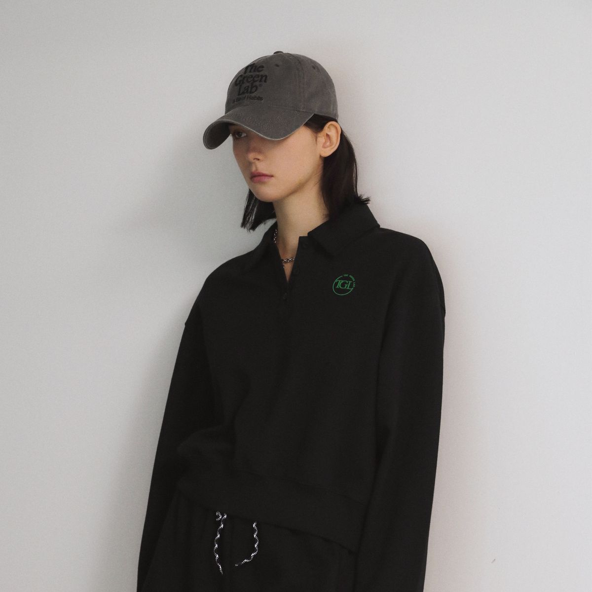 더그린랩(THE GREEN LAB) 더그린랩 자수 워싱 볼캡 [챠콜 그레이]