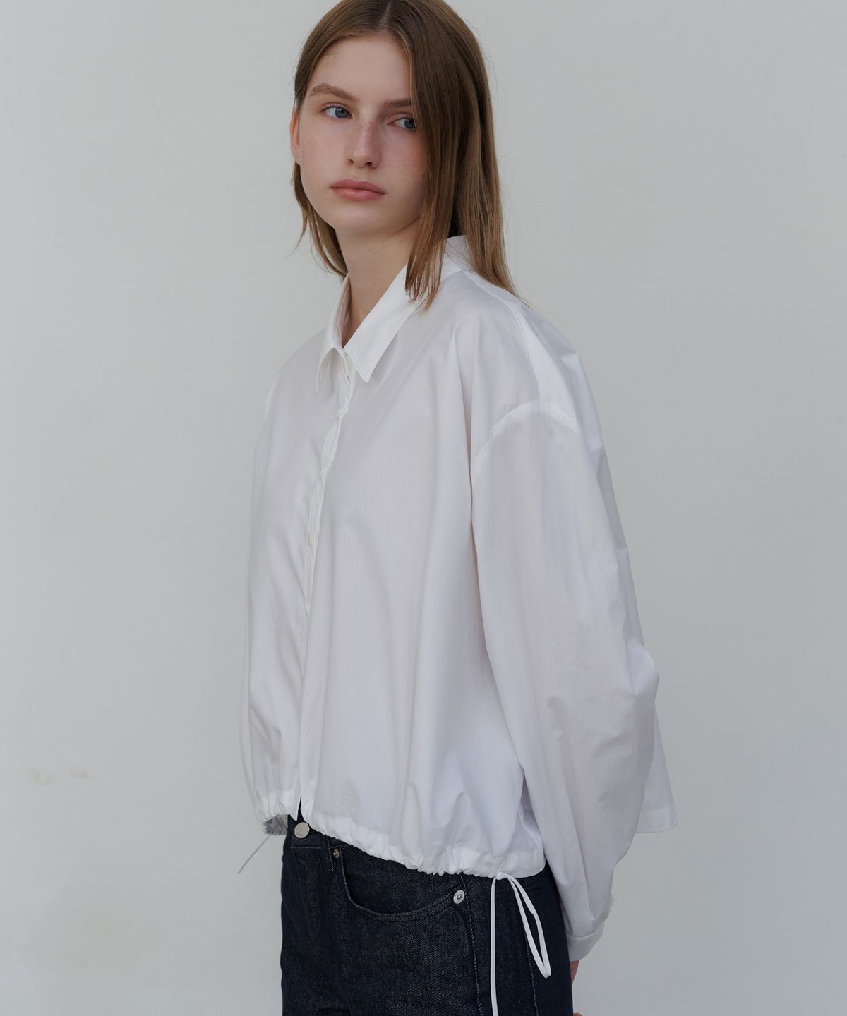유라고(URAGO) Vanessa string cropped shirt