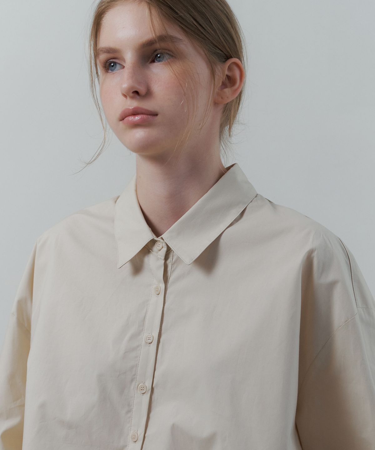 유라고(URAGO) Vanessa string cropped shirt