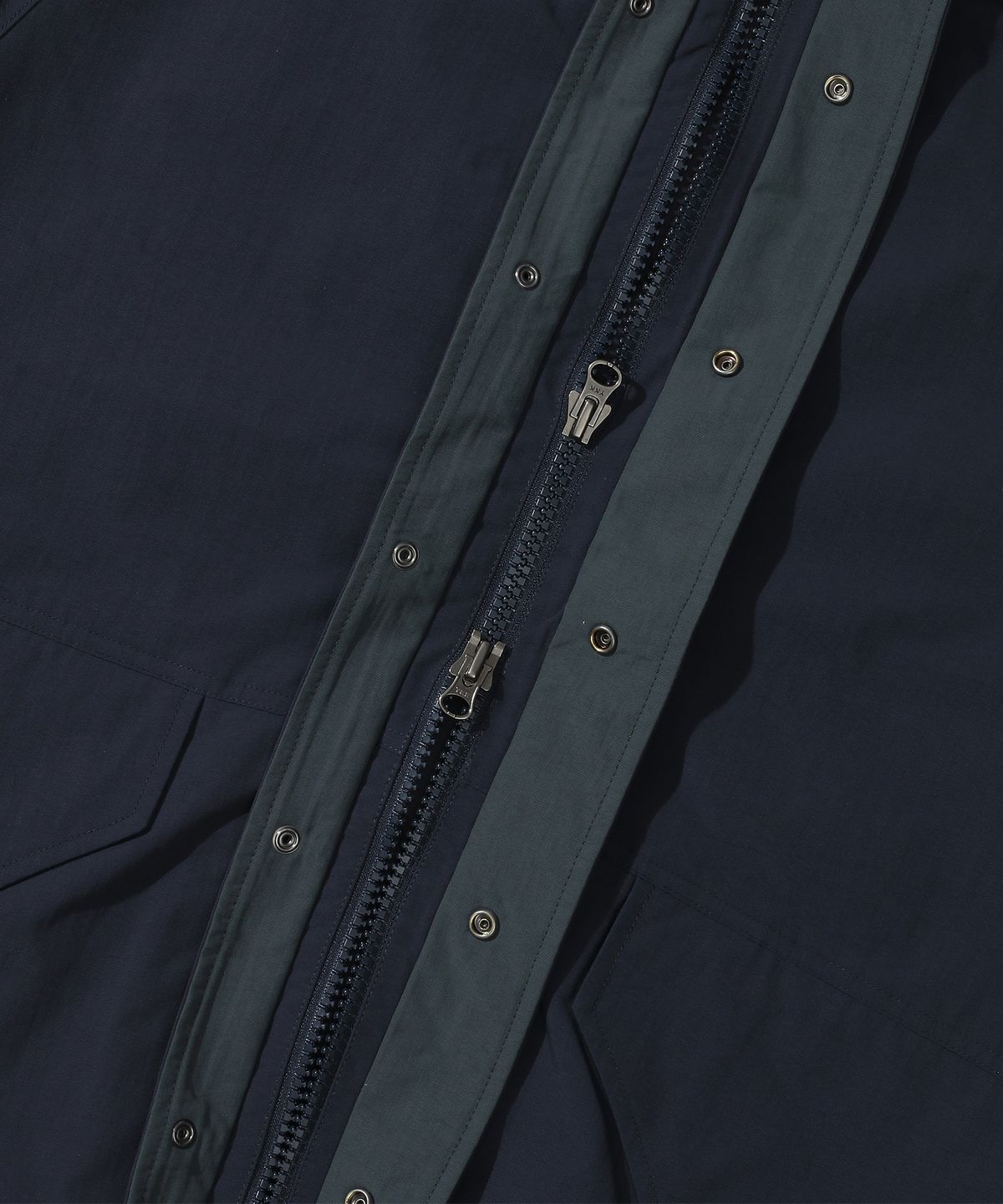컬럼비아 유니버시티(COLUMBIA UNIVERSITY) NY BLACKSERIES POCKET NT MEDIUM JACKET 크라운네이비