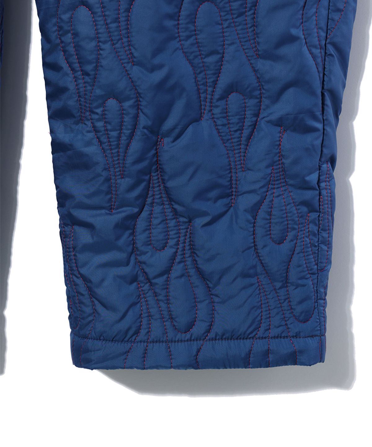 크리틱(CRITIC) FLAME QUILTING PANTS NAVY