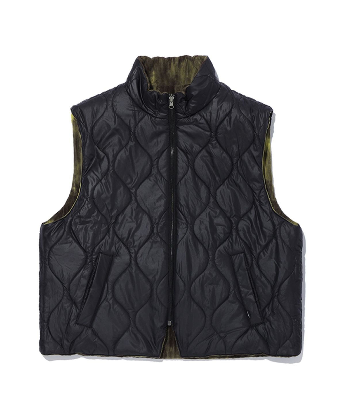 크리틱(CRITIC) DYEING CORDUROY REVERSIBLE PADDING VEST GREEN