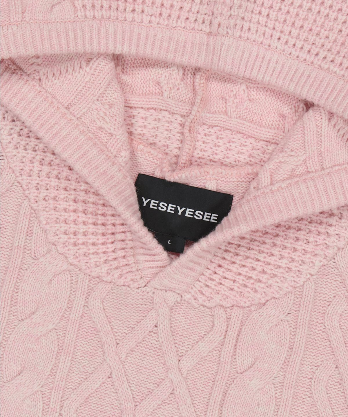 예스아이씨(YESEYESEE) Hooded Cable Knit Pullover Pink
