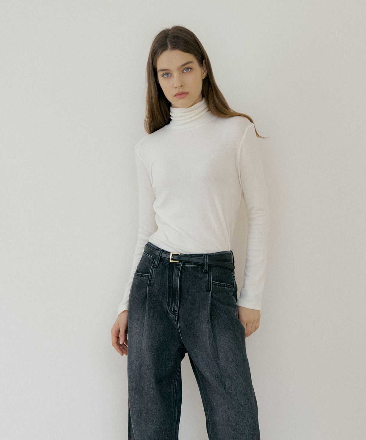 더페니(THE PENNY) WOOL POLAR SLIM T-SHIRT