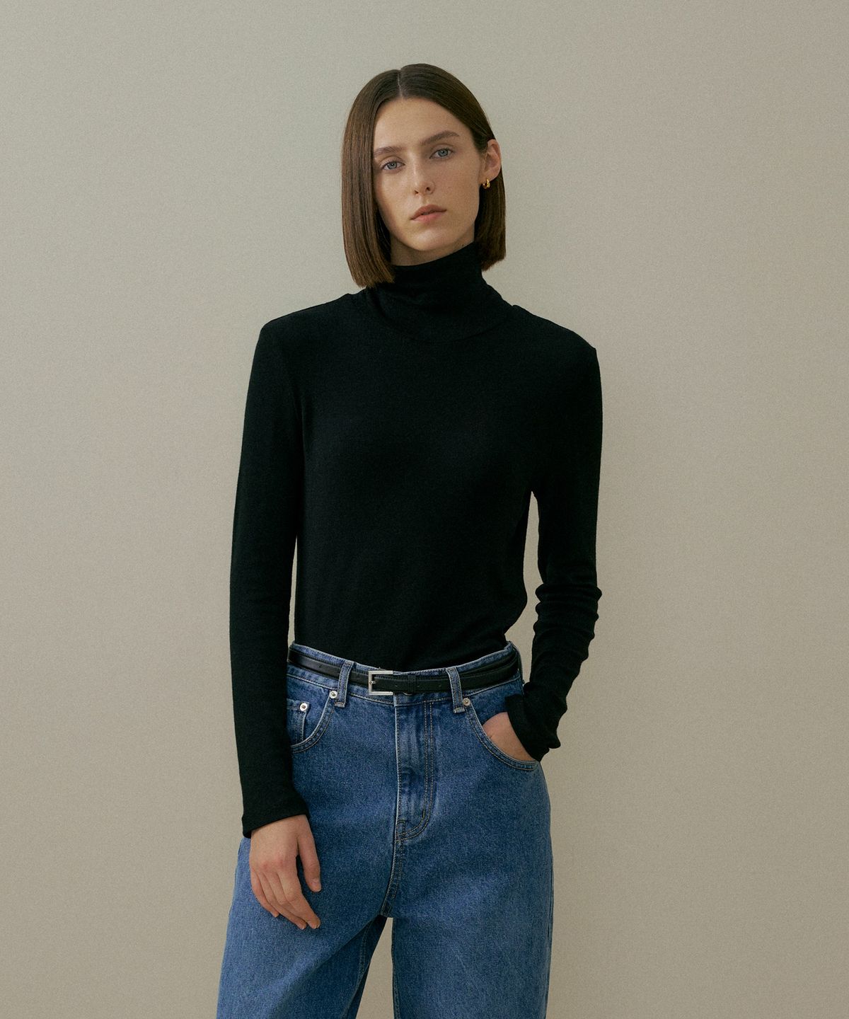 더페니(THE PENNY) WOOL POLAR SLIM T-SHIRT