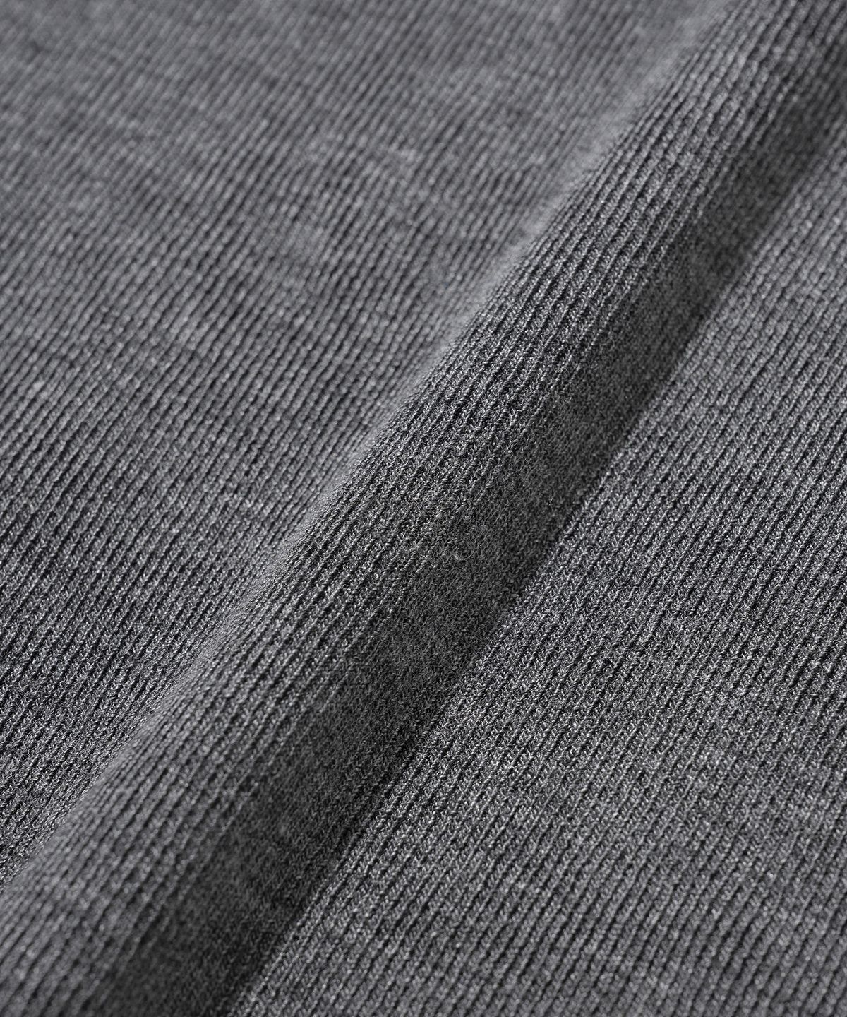 니티드(KNITTED) 터틀넥 롱 슬리브 니트 CHARCOAL
