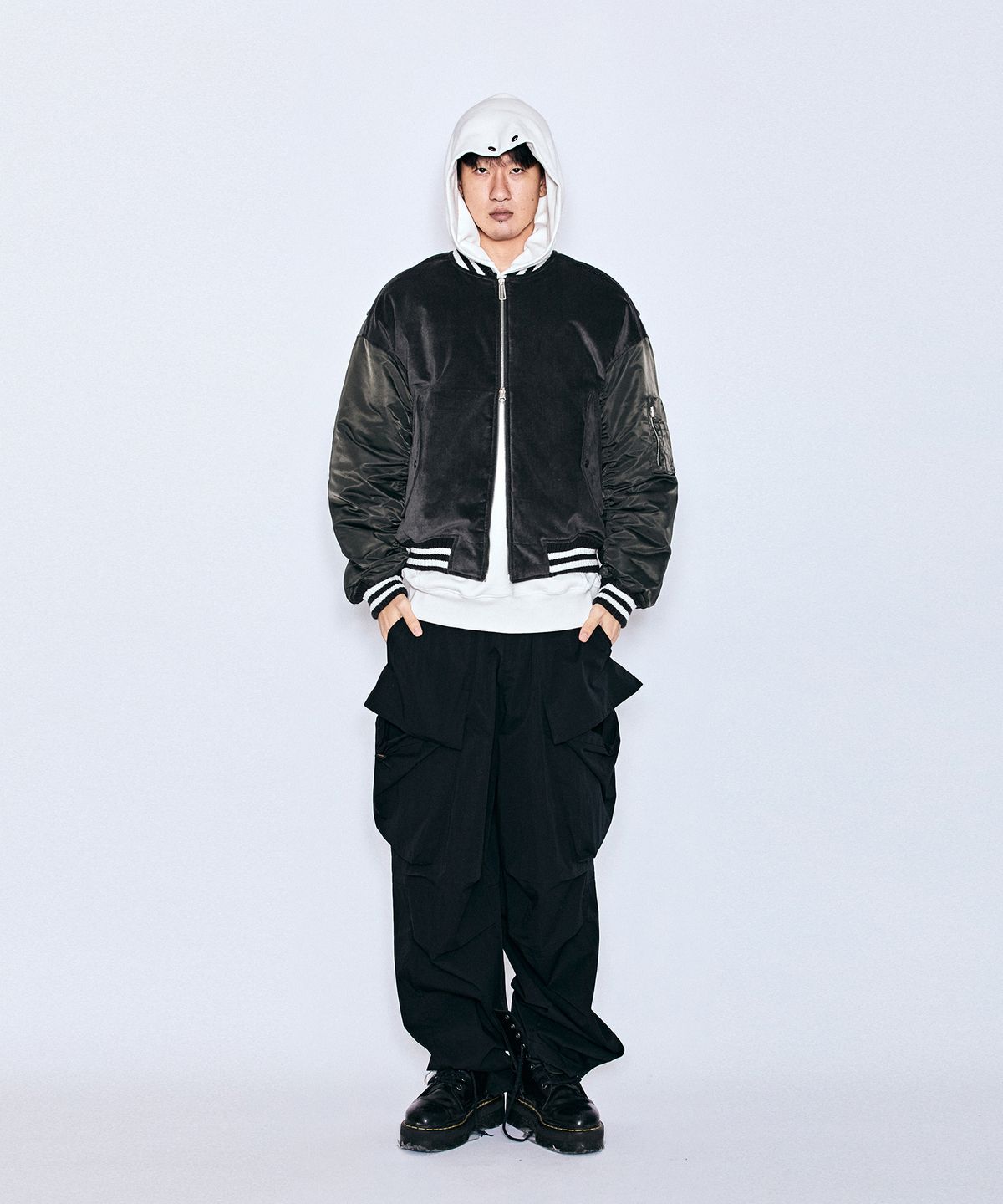 밀리밀리언(MILLIMILLION) MUDSTONE VELVET MA-1 JACKET J08- DARK GREY