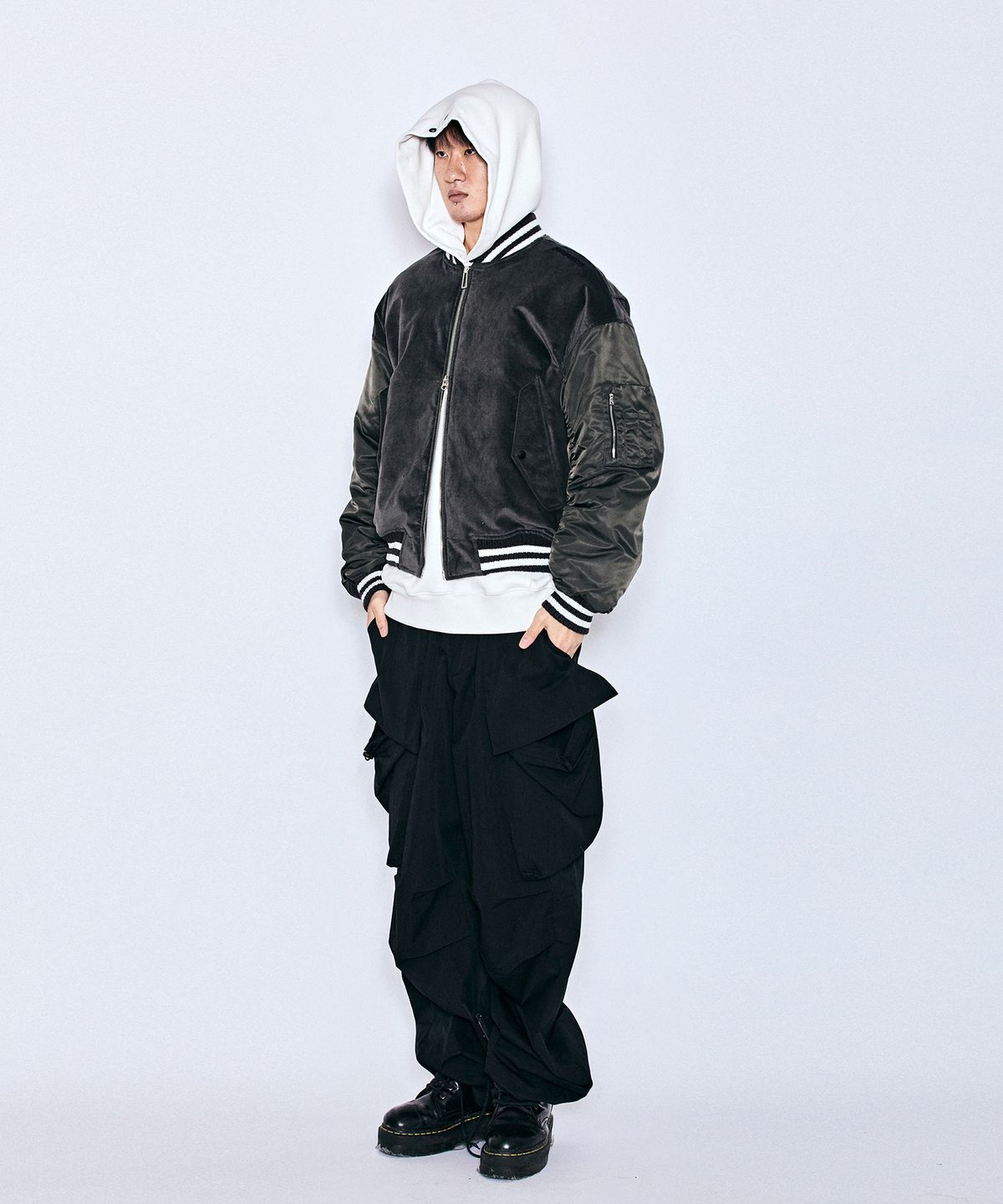 밀리밀리언(MILLIMILLION) MUDSTONE VELVET MA-1 JACKET J08- DARK GREY