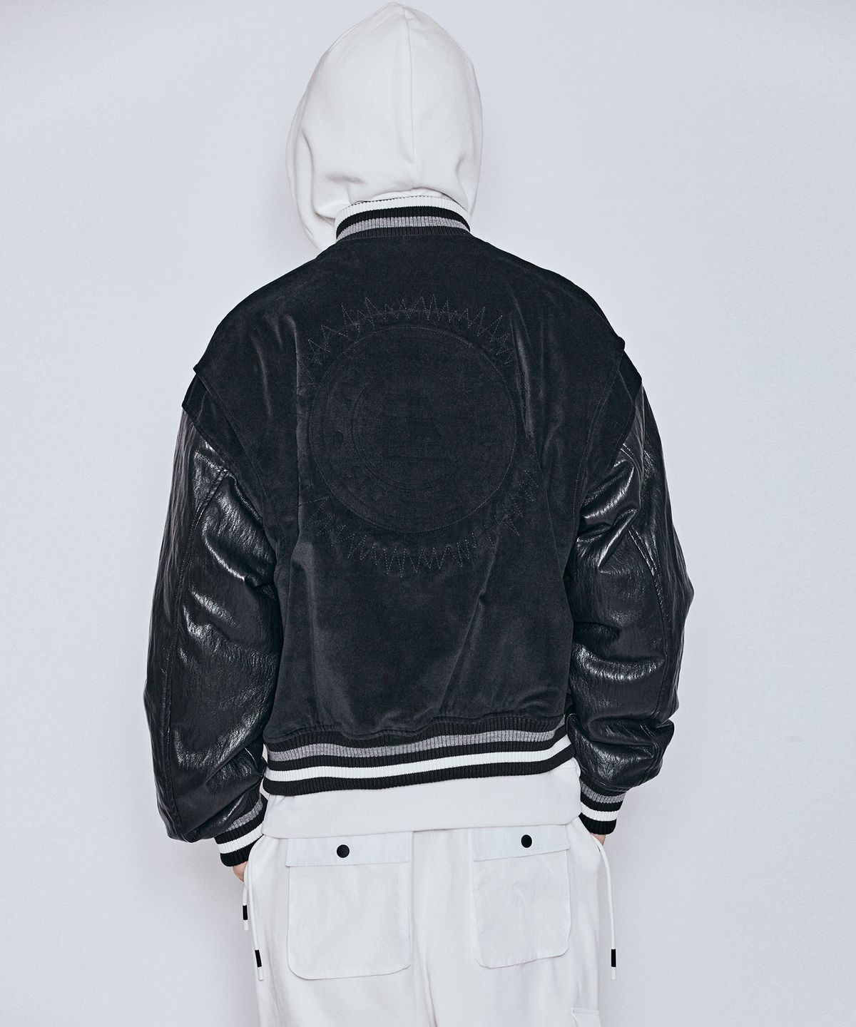 밀리밀리언(MILLIMILLION) MUDSTONE VELVET BLOUSON J13- BLACK