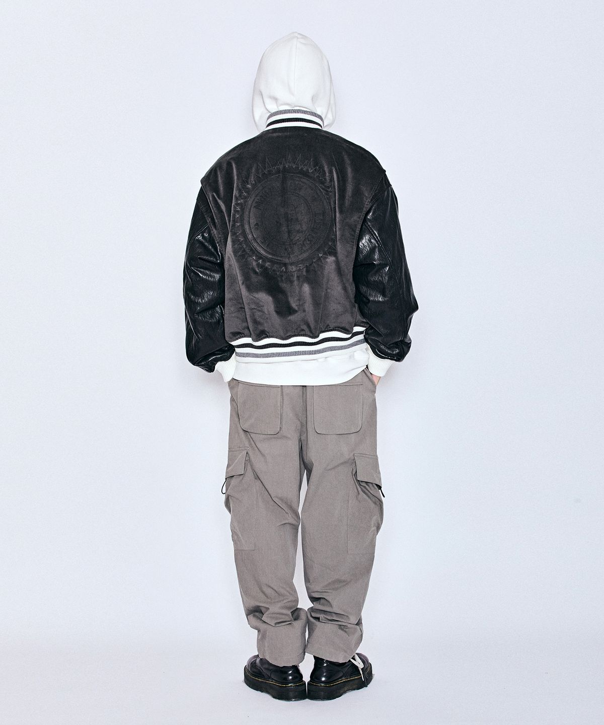 밀리밀리언(MILLIMILLION) MUDSTONE VELVET BLOUSON J13- DARK GREY