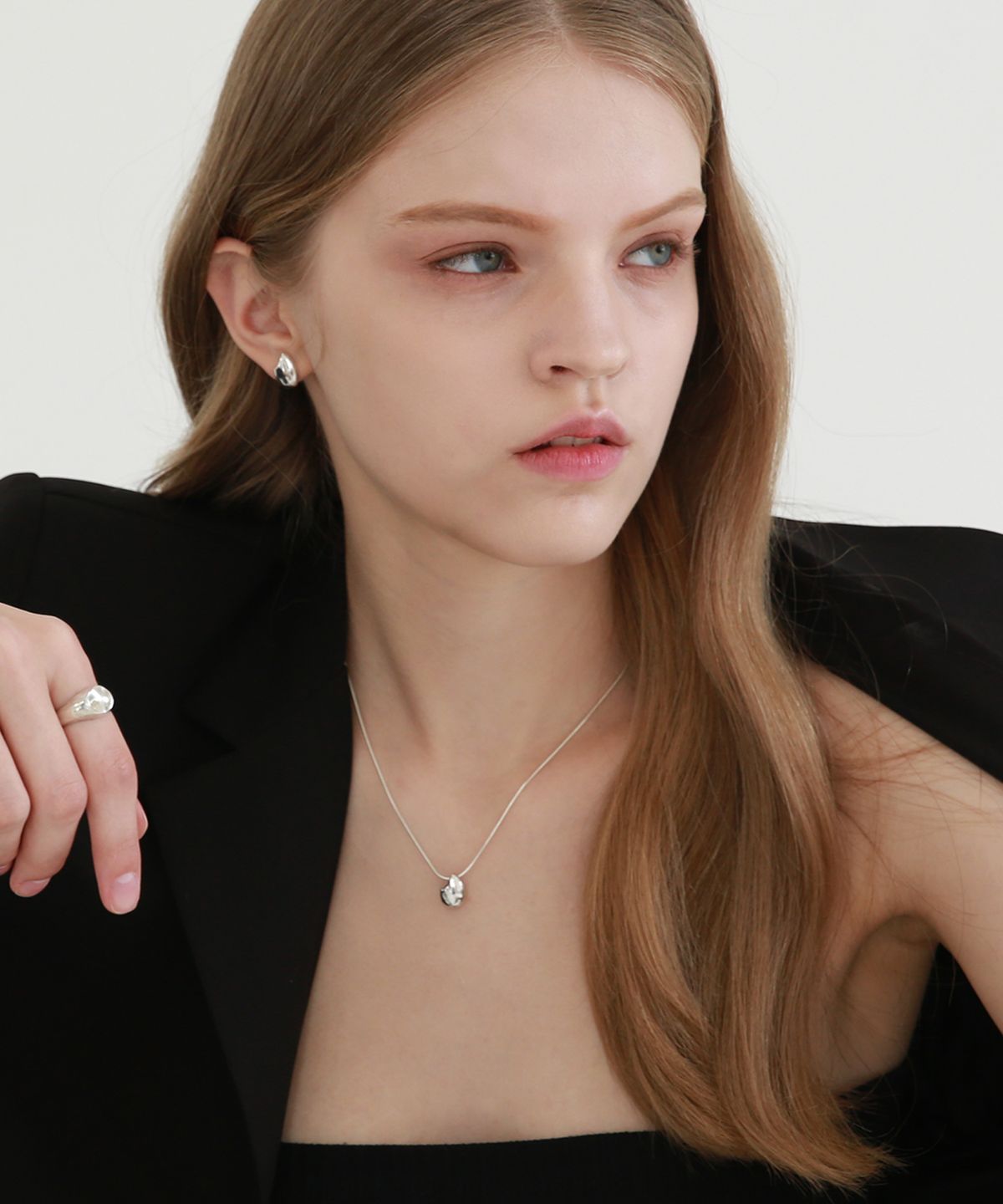 레인디어(REINDEER) MUTE EARRING 04