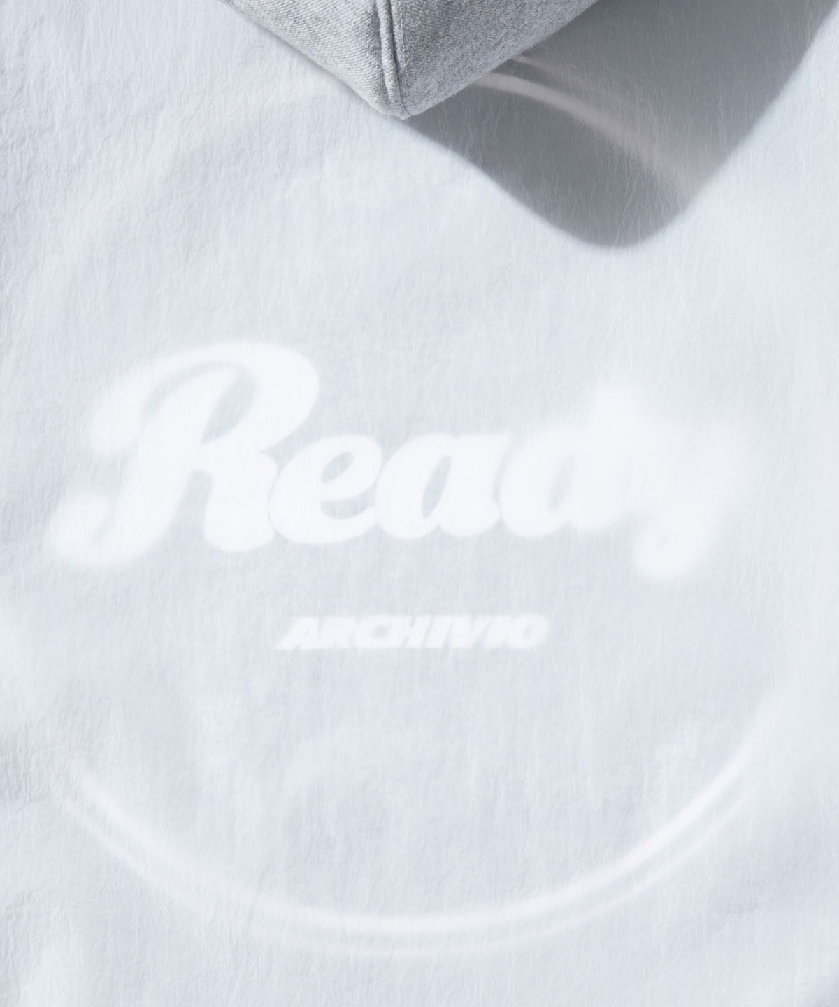 베스띠또(VESTITO) 발색 READY로고 우븐배색 그레이 후디