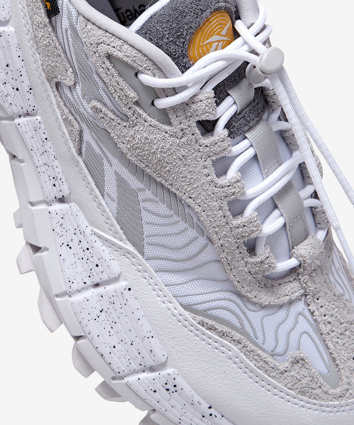 리복(REEBOK) 직 키네티카 2.5 엣지 - 화이트 / IE5876