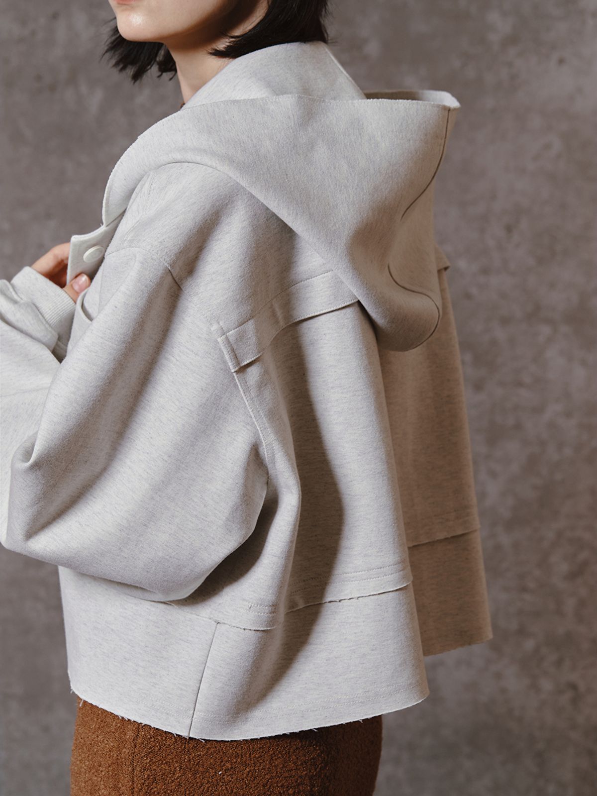 민더리(MEENDERI) HOODIE CROP JACKET - OATMEAL