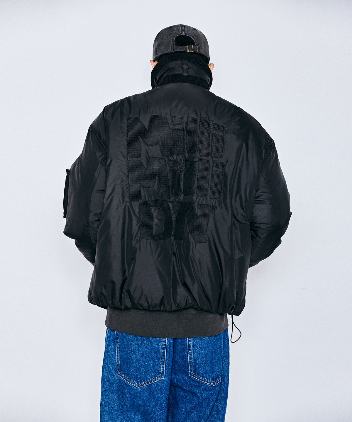 밀리밀리언(MILLIMILLION) MUDSTONE PUFFER JACKET J12 BLACK