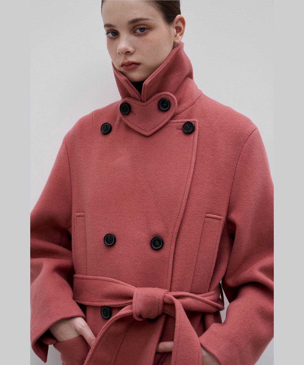 쥴리앤칼라(JULIY&CALLA) 23FW 칼라2 컬렉터 프리미엄 러브엘리자베스 메리노울코트 핑크