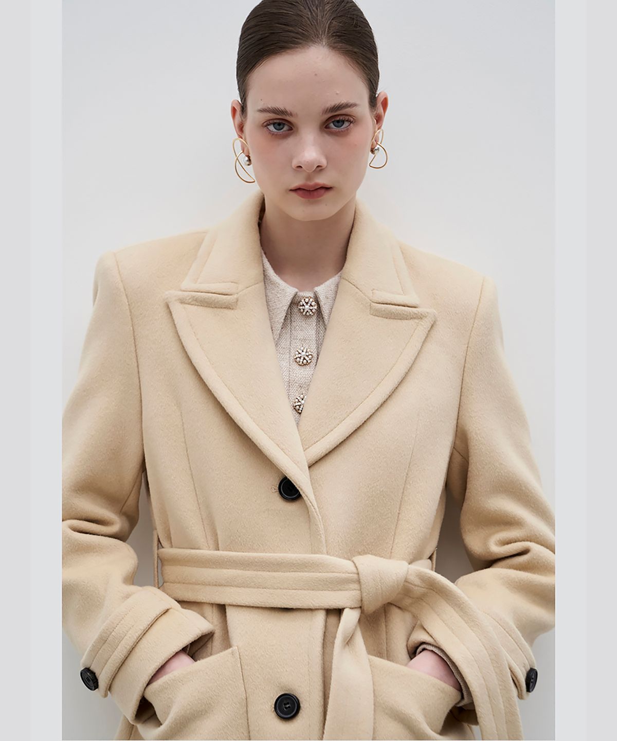 쥴리앤칼라(JULIY&CALLA) 23FW 칼라1 컬렉터 프리미엄 미들턴   메리노울코트  버터