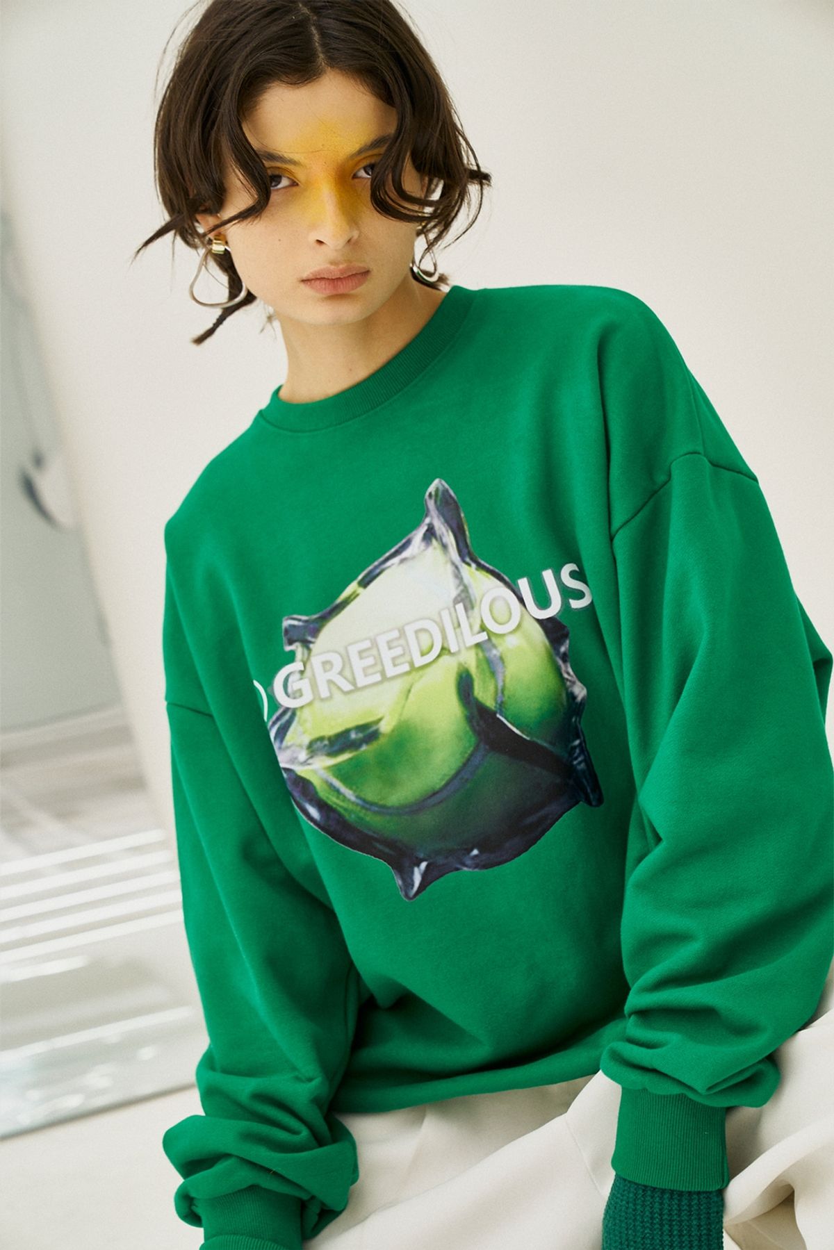 그리디어스(GREEDILOUS) Green Logo Motif Sweater Top Green