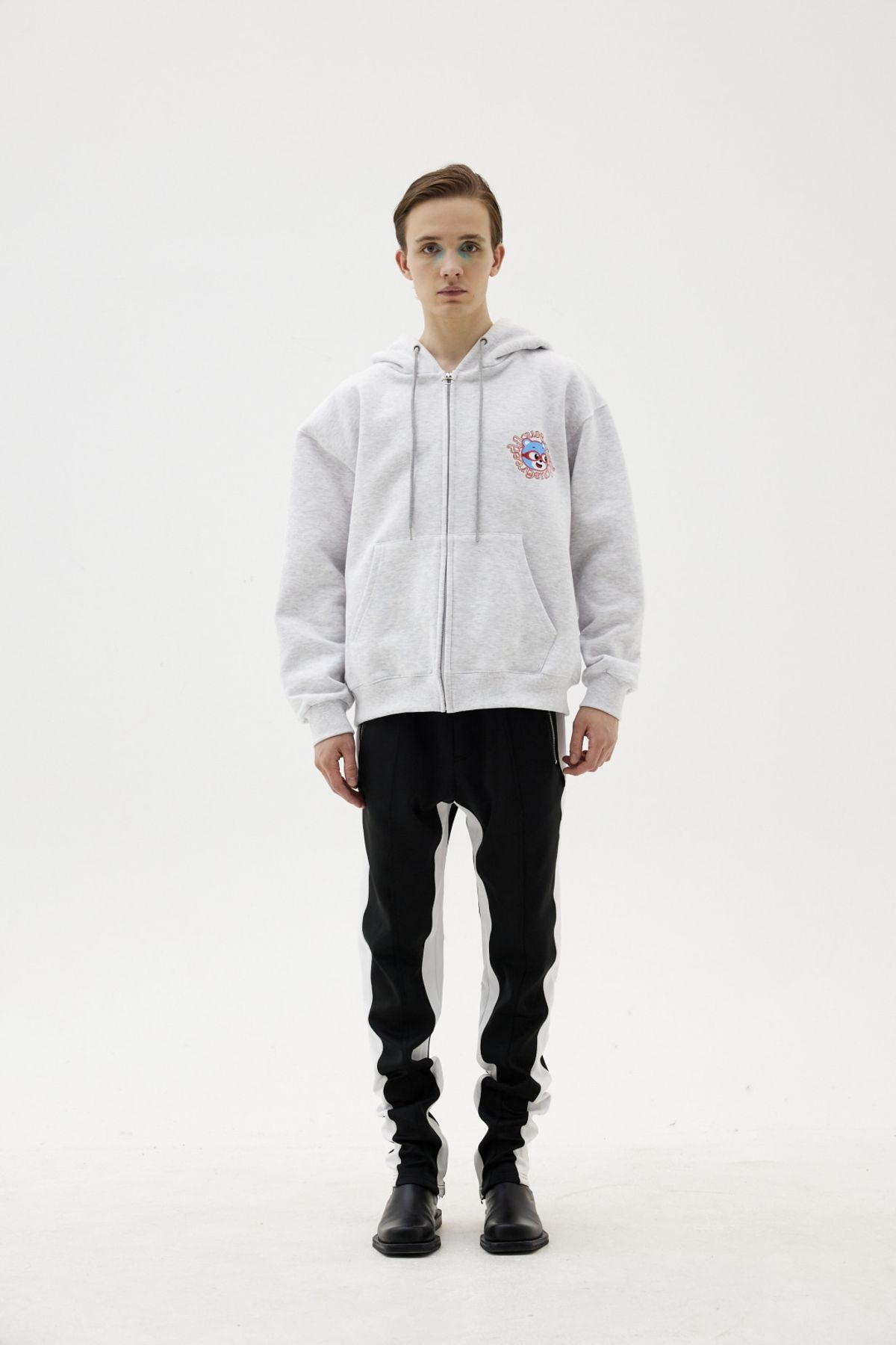 그리디어스(GREEDILOUS) Contrst Strip Straight Joggers