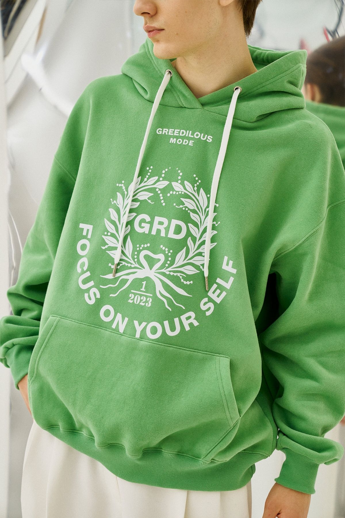 그리디어스(GREEDILOUS) Logo Motif Loose Hoodie Green